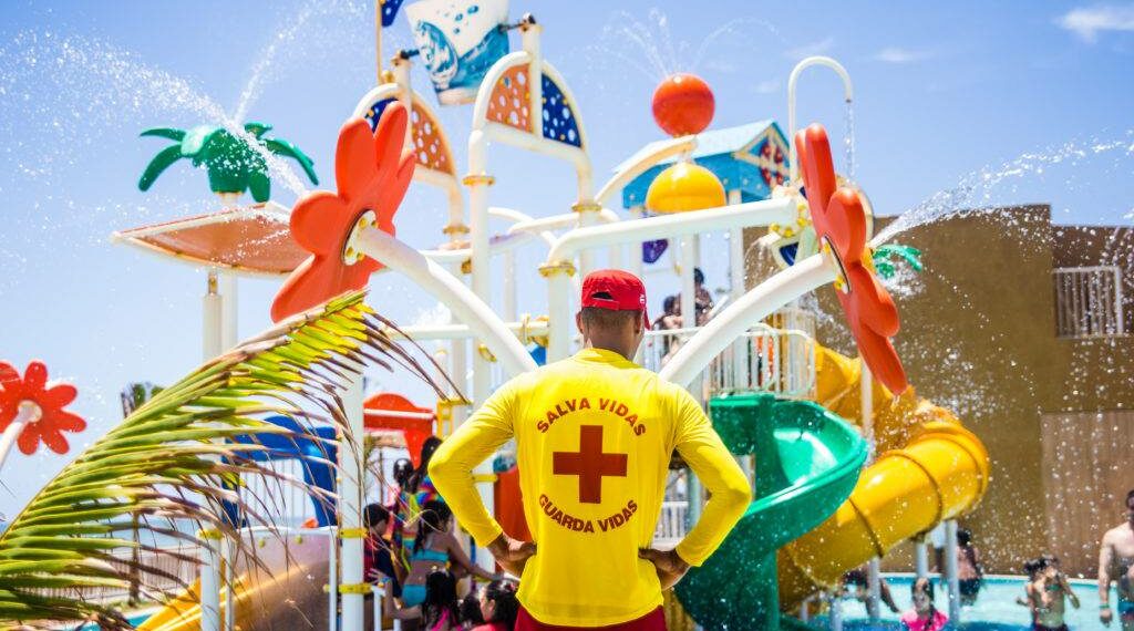 Salvador Beach Club: Um clube aquático de frente para o mar