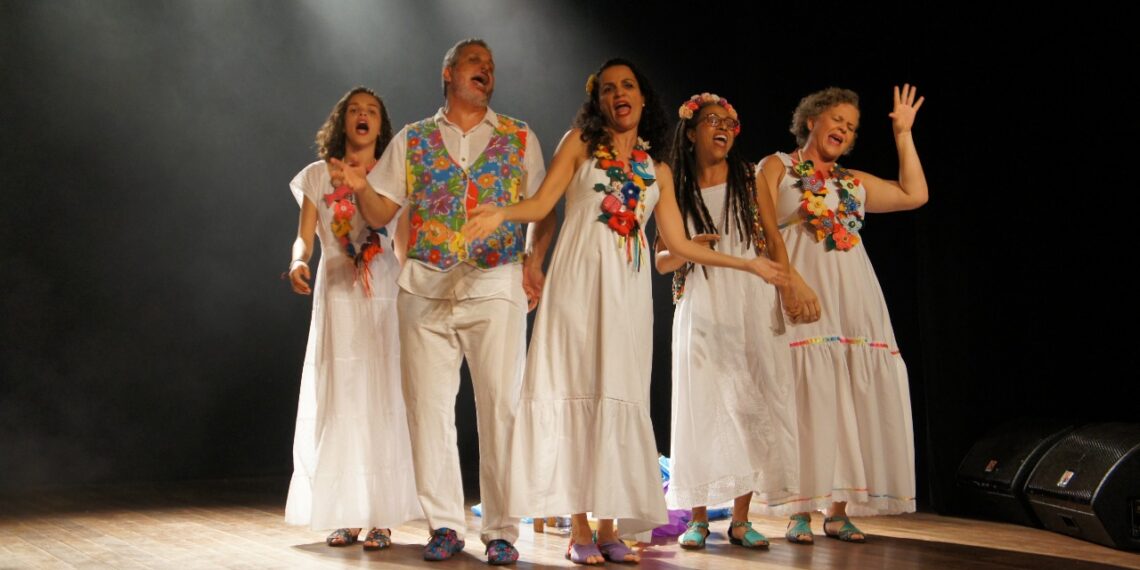 Espetáculo ‘Minha Aldeia’ em cartaz aos sábados de novembro