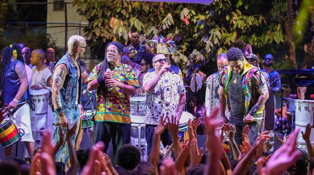 Timbalada recebe a banda Olodum na segunda edição do Ensaio de Verão