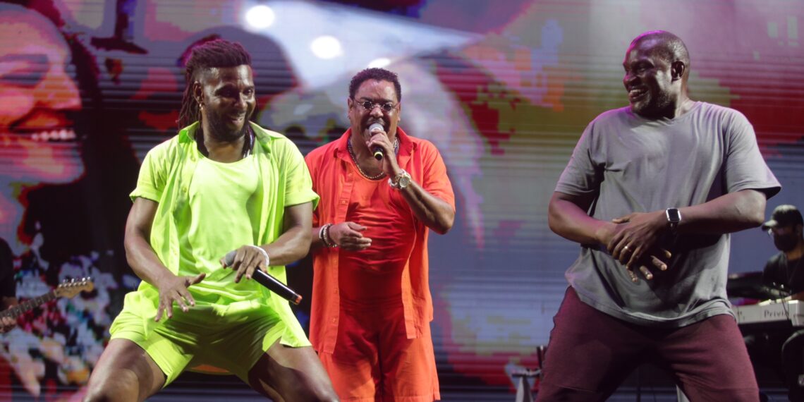 É o Tchan promove Ensaio de Verão em celebração aos 30 anos de carreira