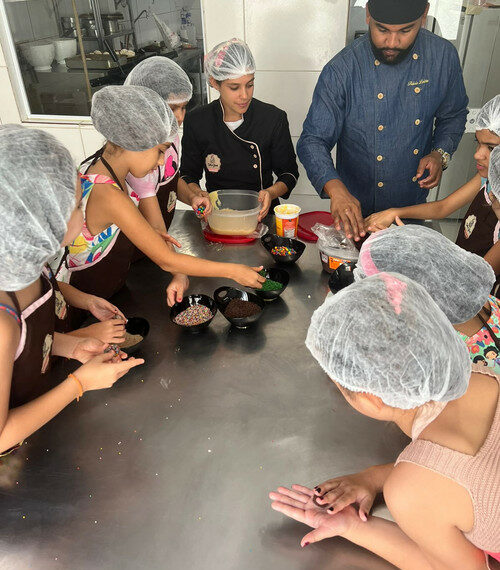 Dolce Glacê Confeitaria realiza mais uma edição do curso Chef Kids em Salvador