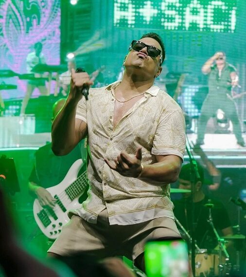 Suingue de Xanddy Harmonia vai invadir o Ensaio do Cortejo Afro