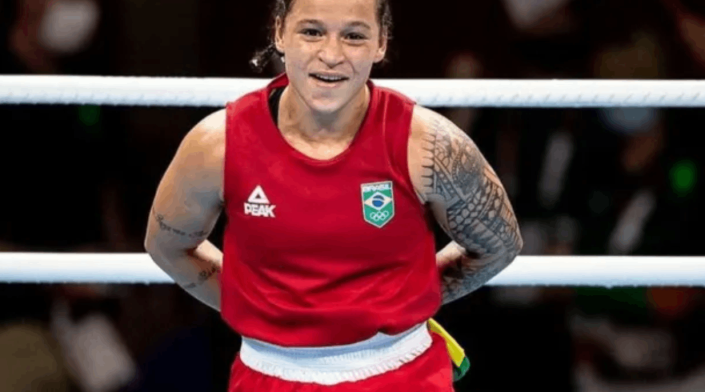 Baiana Bia Ferreira estreia com vitória no Mundial de Boxe