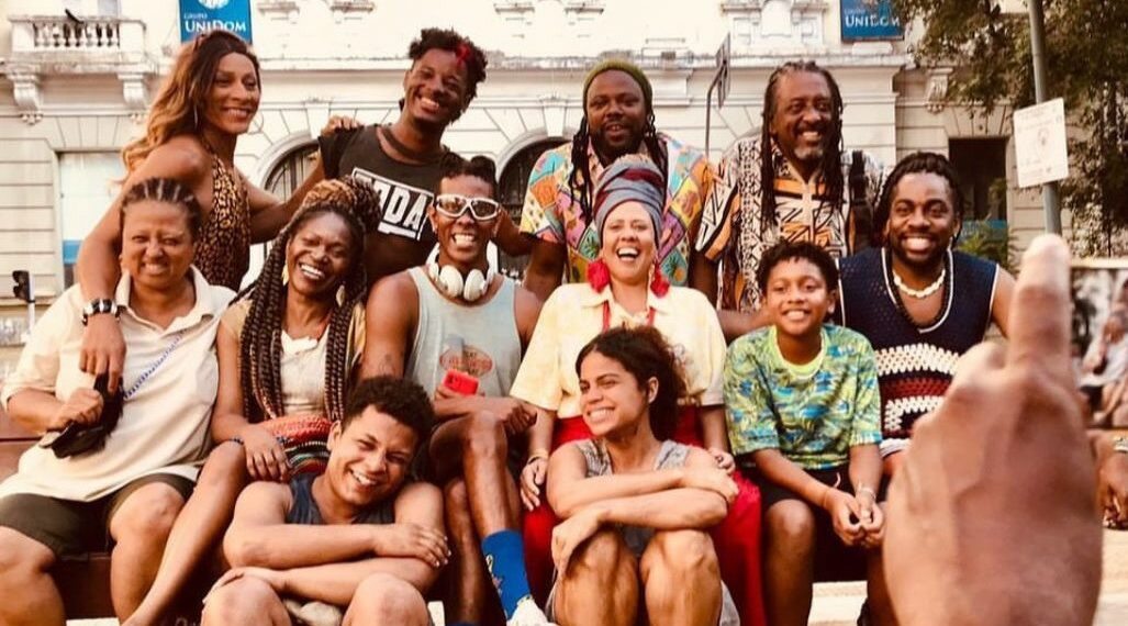 Ó paí ó! Lázaro Ramos compartilha teaser do filme e anima internet