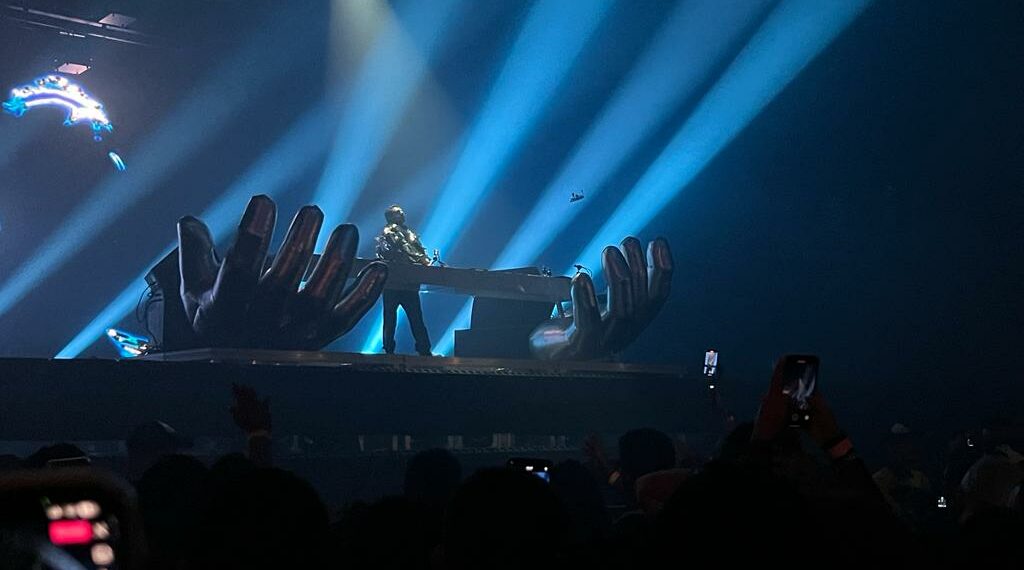 “Escolher Salvador para iniciar a turnê em 2023 foi questão de coração”, afirma Alok sobre novo show