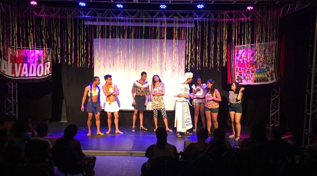 Espetáculo ‘Minha Terra’ apresenta tradições e aspectos culturais da capital baiana