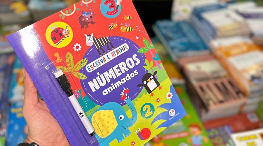 Shopping Barra recebe feira de livros com obras a partir de R$ 5