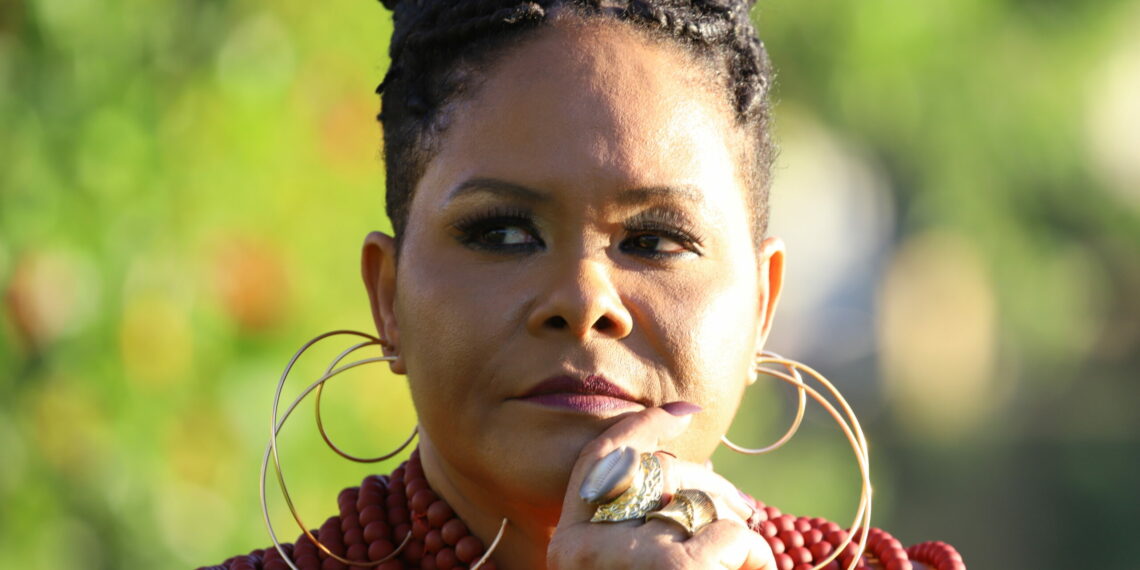 Márcia Short se apresenta na Casa da Mãe no projeto ‘Quinta Delas’