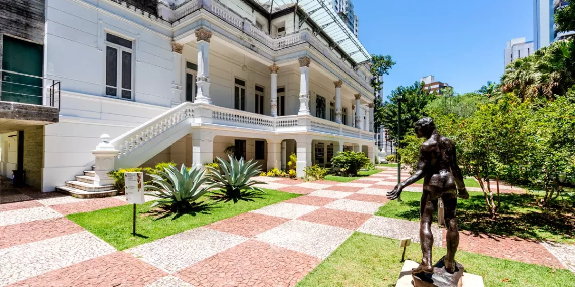 Prometendo nova proposta, Museu Rodin fecha para reforma e muda de nome