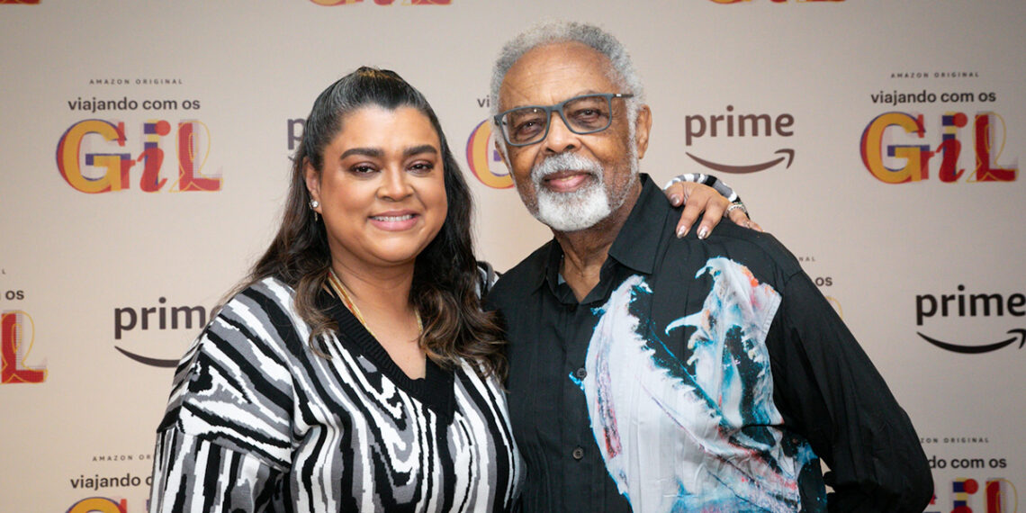 Preta Gil volta aos ensaios e celebra retorno aos palcos