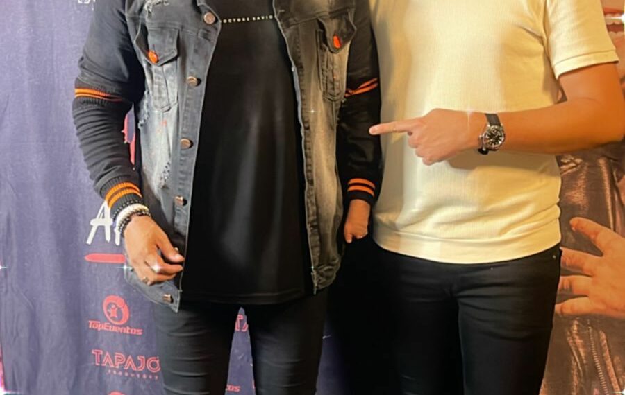 Silvanno Salles participa da gravação do DVD de Vitor Fernandes em Pernambuco