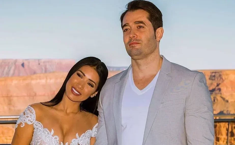 Ex-marido de Simaria lança livro sobre relacionamento dos dois