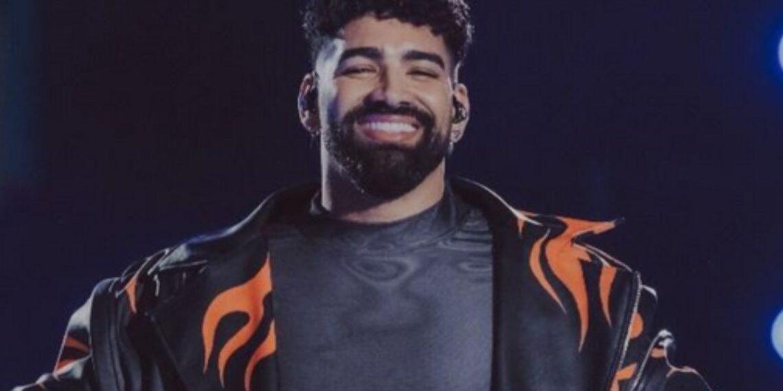 ‘Pagode Diferentão’: Dilsinho lança álbum completo da roda de pagode