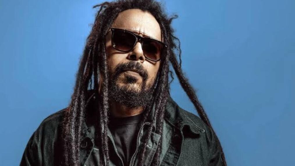 Marcelo Falcão comanda a estreia do Festival de Inverno de Itacaré