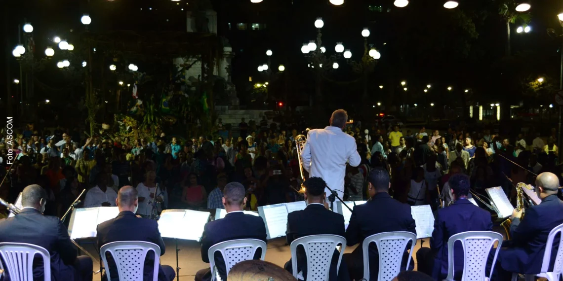 Baile da Independência faz homenagem a Muniz do Garcia no Campo Grande
