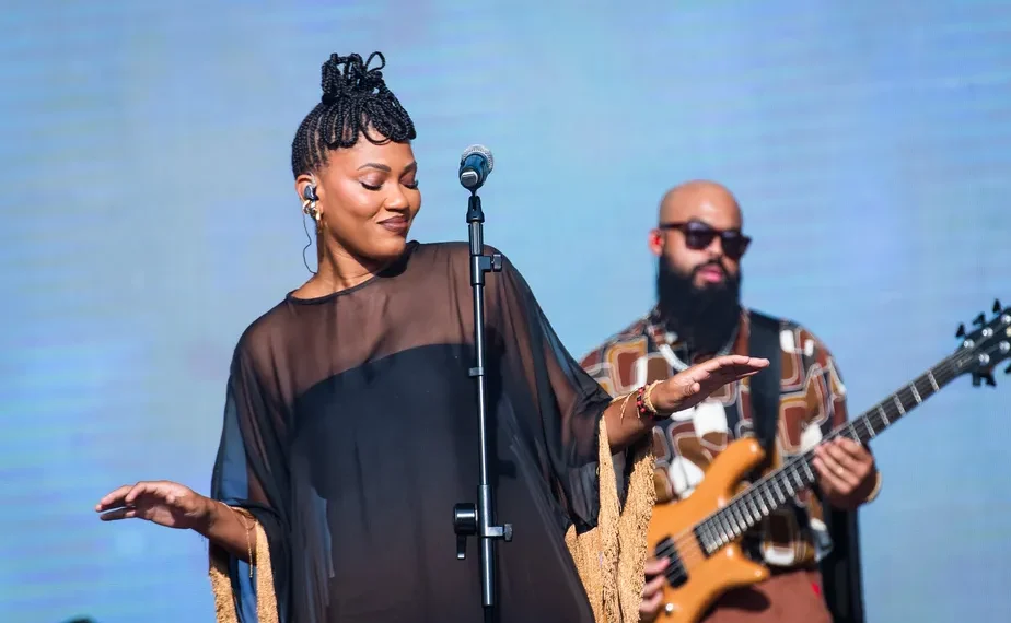 Luedji Luna apresenta show especial na Concha Acústica do Teatro Castro Alves