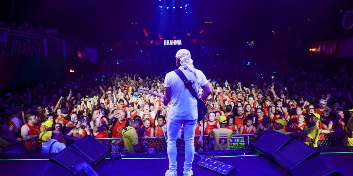 Camarote Club esgota abadás do domingo de carnaval