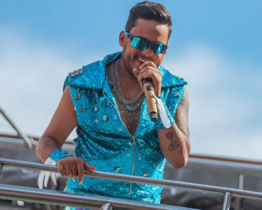 Thiago Aquino celebra aniversário com gravação de DVD “Intimidade” em Salvador