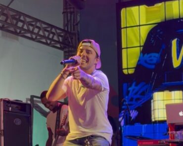 Carnaval no Pelô: Wilsinho abriu folia com show no Pelourinho