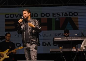 Kart Love emociona público de Nazaré e celebra mais uma noite de sucesso na maratona de São João
